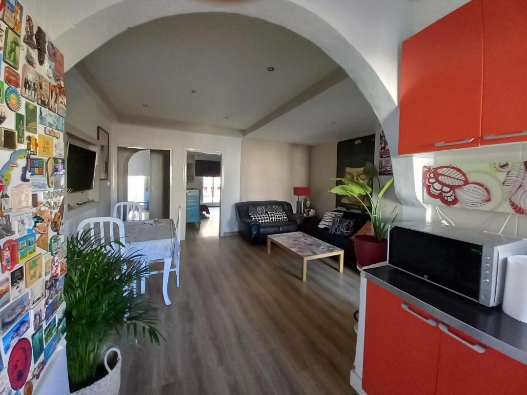 Mediterranean Flat In The Centre Of シッチェス エクステリア 写真